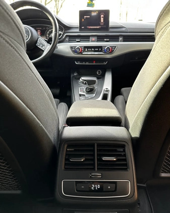 Audi A4 cena 75999 przebieg: 167000, rok produkcji 2016 z Warka małe 379